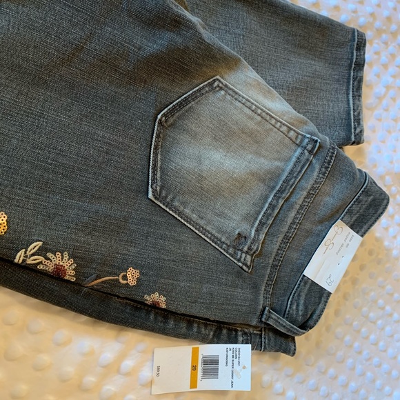 NWT Jessica Simpson Kiss Me Super Skinny Jeans 29 - Picture 11 of 11